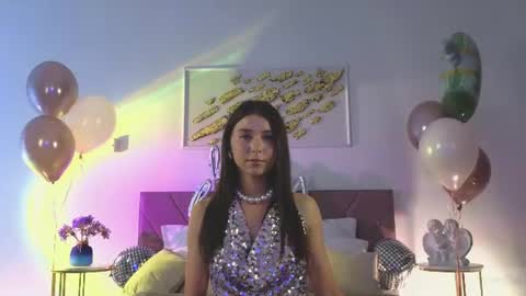 violetta_finch online show from June 14, 2026, 10:50 am