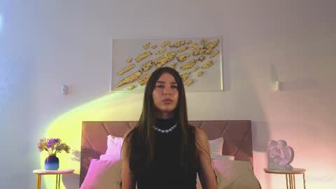 Snapshot of violetta_finch chatting on July 18, 2026, 10:08 am violetta_finch online show from July 18, 2026, 10:08 am