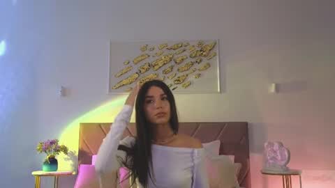 Snapshot of violetta_finch chatting on July 26, 2026, 11:50 am violetta_finch online show from July 26, 2026, 11:50 am