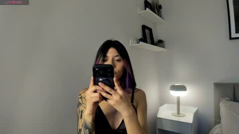 Snapshot of violetta_nur chatting on June 26, 2026, 8:13 pm Violetta nur online show from June 26, 2026, 8:13 pm