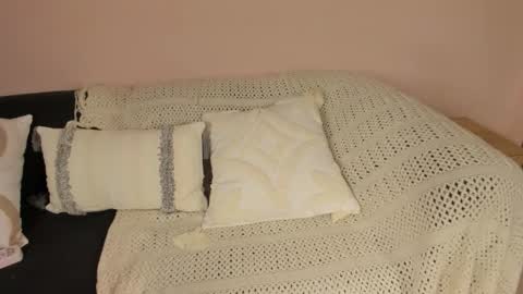 violetta independent model online show from March 15, 2026, 6:30 am