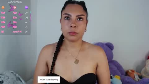 Snapshot of violettamillerr_ chatting on December 16, 2025, 3:00 am VIOLETTA online show from December 16, 2025, 3:00 am