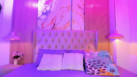 violettaruizz online show from May 12, 2026, 10:45 am