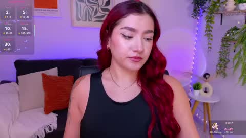 Snapshot of violettcastel chatting on May 17, 2026, 7:32 pm Violett Castel online show from May 17, 2026, 7:32 pm