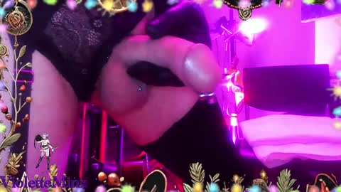 Snapshot of violetteminx chatting on December 25, 2024, 12:58 pm Violette online show from December 25, 2024, 12:58 pm