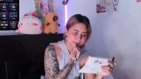 Snapshot of violetteramirez01 chatting on January 19, 2025, 4:25 pm Violette online show from January 19, 2025, 4:25 pm