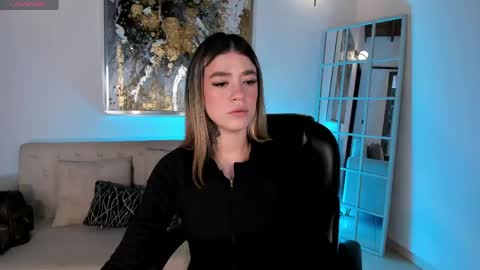 Violett  online show from March 20, 2026, 11:37 am