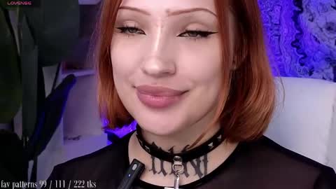 Snapshot of violetvio1ator chatting on June 1, 2026, 3:25 pm Dommy mommy online show from June 1, 2026, 3:25 pm