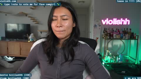 follow me on twitter violishh and ig violishh  online show from January 13, 2025, 7:53 pm