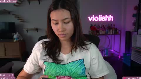 follow me on twitter violishh and ig violishh  online show from February 15, 2025, 7:50 pm