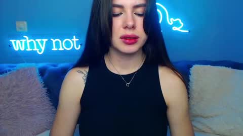 Snapshot of viollinalv chatting on February 14, 2025, 8:42 am viollinalv online show from February 14, 2025, 8:42 am