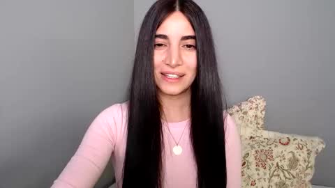 Snapshot of viorett chatting on November 15, 2025, 12:13 pm viorett online show from November 15, 2025, 12:13 pm