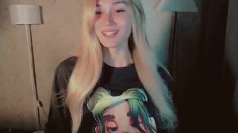 Pearl online show from October 28, 2025, 1:31 am