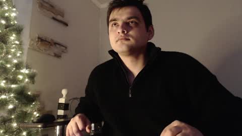 Snapshot of virgil____ chatting on December 19, 2024, 7:40 am virgil____ online show from December 19, 2024, 7:40 am