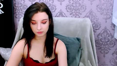 VirginLuna online show from February 15, 2026, 8:27 pm