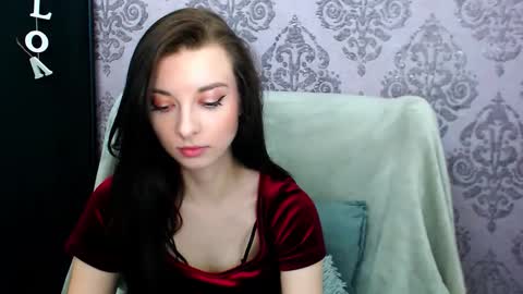 Snapshot of virgiluna chatting on May 10, 2026, 7:19 pm VirginLuna online show from May 10, 2026, 7:19 pm