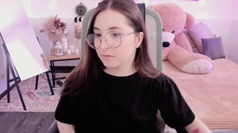 Snapshot of virtualvoyant chatting on March 9, 2026, 7:01 am your love online show from March 9, 2026, 7:01 am