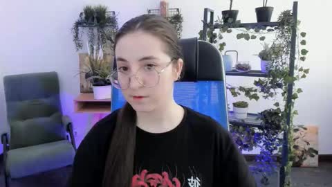 Snapshot of virtualvoyant chatting on March 16, 2026, 7:23 am your love online show from March 16, 2026, 7:23 am