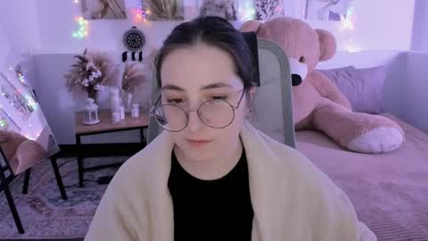 Snapshot of virtualvoyant chatting on April 6, 2026, 7:26 pm your love online show from April 6, 2026, 7:26 pm