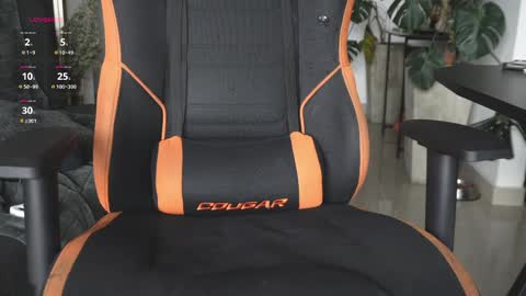 VITO BENZ online show from April 13, 2026, 6:35 pm