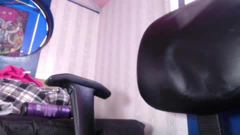 Snapshot of vitoria23_ chatting on April 30, 2026, 8:57 pm victoria 3 online show from April 30, 2026, 8:57 pm