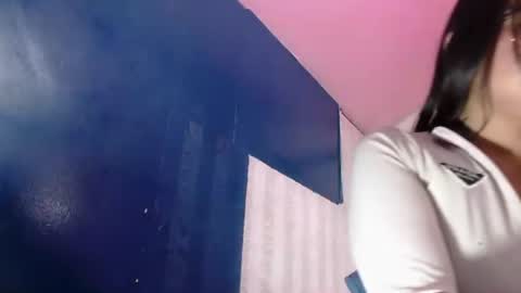 Snapshot of vitoria23_ chatting on June 10, 2026, 2:27 pm victoria 3 online show from June 10, 2026, 2:27 pm