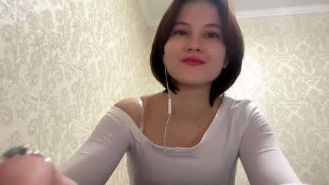 Sonya online show from March 12, 2026, 2:45 pm