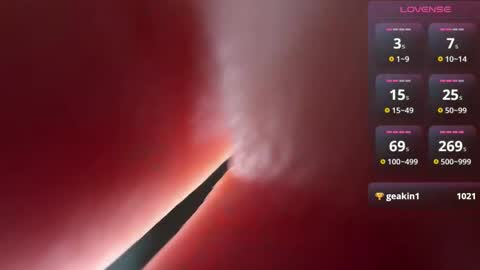 Snapshot of vivi__squirrel chatting on December 5, 2025, 6:00 am Vivi online show from December 5, 2025, 6:00 am