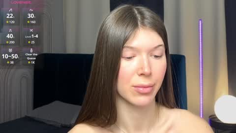 Vivian Evans online show from February 3, 2025, 7:18 am