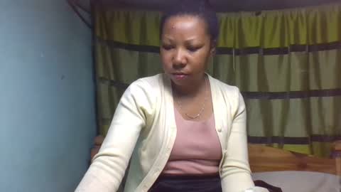 viviane0812 online show from September 14, 2025, 2:16 pm