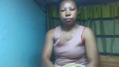 Snapshot of viviane0812 chatting on October 24, 2025, 1:03 am viviane0812 online show from October 24, 2025, 1:03 am