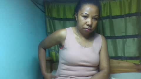 Snapshot of viviane0812 chatting on October 25, 2025, 11:54 pm viviane0812 online show from October 25, 2025, 11:54 pm