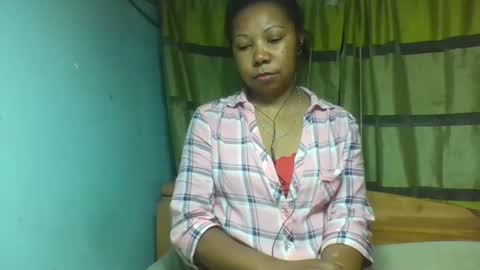 Snapshot of viviane0812 chatting on November 26, 2025, 11:39 pm viviane0812 online show from November 26, 2025, 11:39 pm