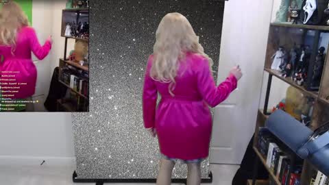 VivianFrosty online show from January 8, 2025, 5:05 am