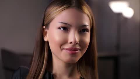 Naomi online show from April 30, 2026, 12:33 pm