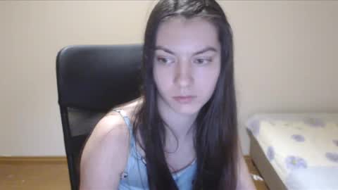 Vivian Gray online show from December 25, 2024, 11:53 pm