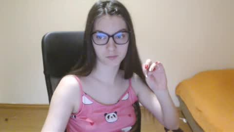 Vivian Gray online show from February 3, 2025, 3:59 pm