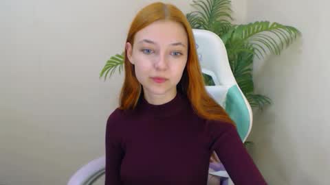 Vivien online show from September 29, 2025, 5:12 am