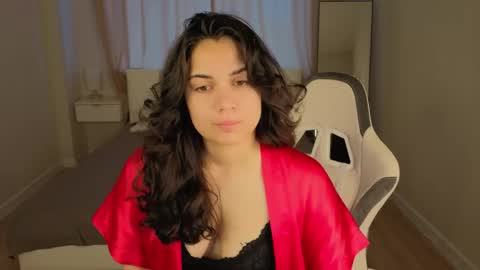 Snapshot of vivien_ross chatting on June 3, 2026, 1:19 am vivien_ross online show from June 3, 2026, 1:19 am