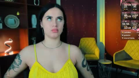 vivy_star online show from May 19, 2026, 1:56 am