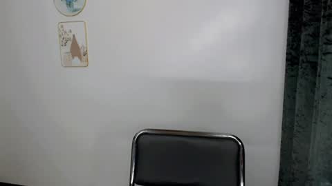 Snapshot of vixen_foxx chatting on June 29, 2026, 6:08 am vixen online show from June 29, 2026, 6:08 am