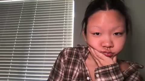 vixy126 online show from June 25, 2026, 3:05 pm