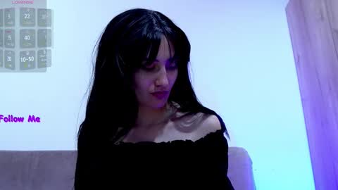 LOLA online show from October 6, 2025, 1:25 am