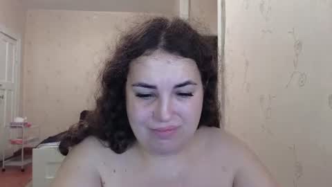Snapshot of vladacandy chatting on July 21, 2026, 6:32 pm VladaCandy online show from July 21, 2026, 6:32 pm
