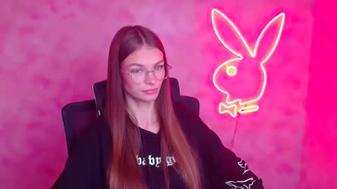 Snapshot of vladaseduction chatting on January 18, 2026, 12:31 pm Vlada online show from January 18, 2026, 12:31 pm