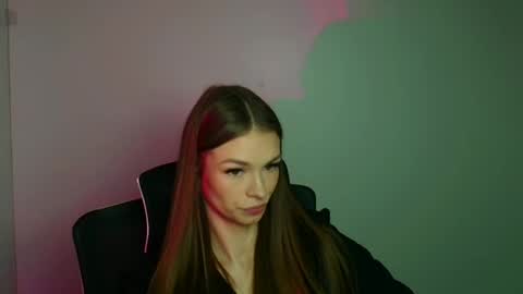 Snapshot of vladaseduction chatting on February 19, 2026, 12:56 pm Vlada online show from February 19, 2026, 12:56 pm