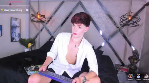 Snapshot of vladhellsing4 chatting on February 1, 2025, 2:56 pm Vlad online show from February 1, 2025, 2:56 pm