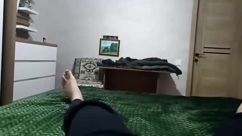 Snapshot of vmann777 chatting on December 18, 2025, 4:57 pm vmann777 online show from December 18, 2025, 4:57 pm