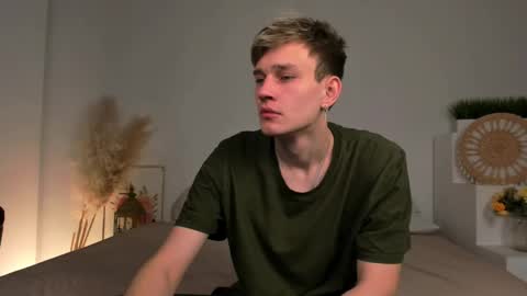 Snapshot of volan_starts chatting on February 8, 2026, 4:05 am Dan online show from February 8, 2026, 4:05 am