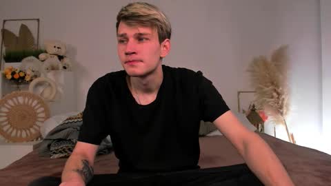 Snapshot of volan_starts chatting on February 22, 2026, 4:24 am Dan online show from February 22, 2026, 4:24 am